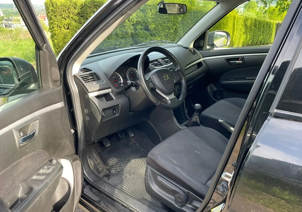 Suzuki Swift cena 16900 przebieg: 140000, rok produkcji 2011 z Reda małe 154